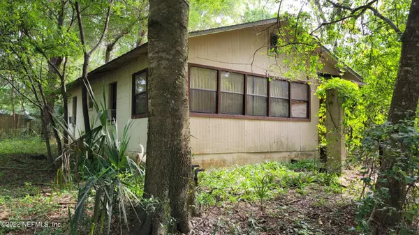1409 SE 27TH ST, Gainesville, FL 32641