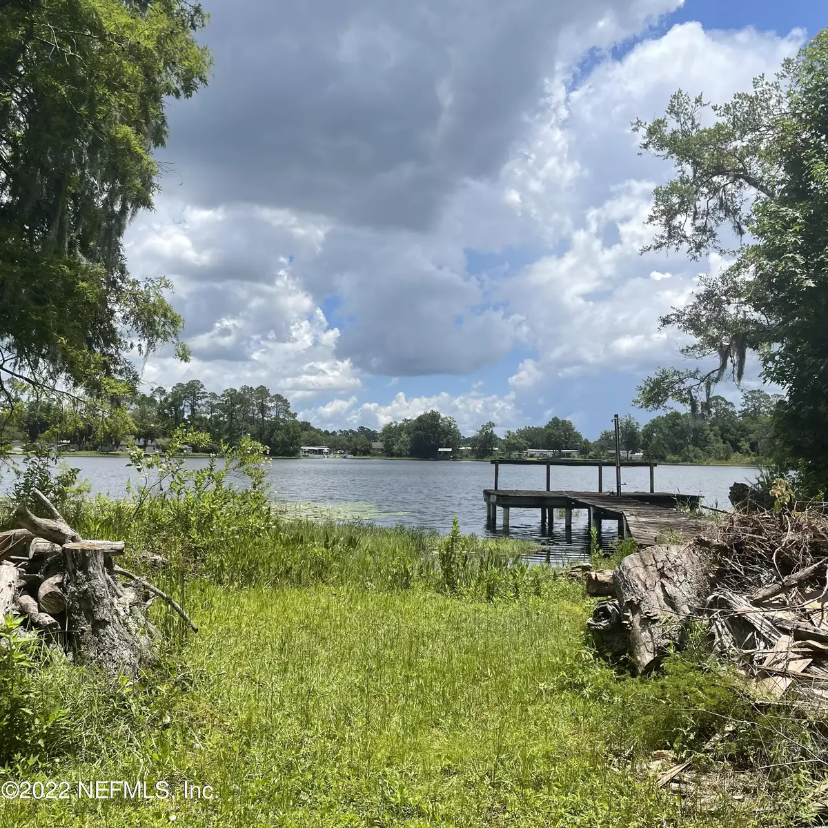 Interlachen, FL 32148,116 MANGELS DR