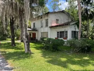 225 NE 1ST AVE, Lake Butler, FL 32054