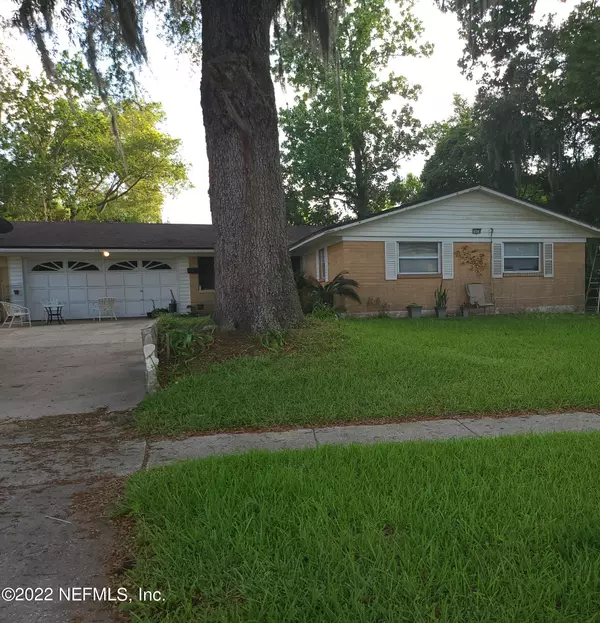 1078 KNOLL, Jacksonville, FL 32221