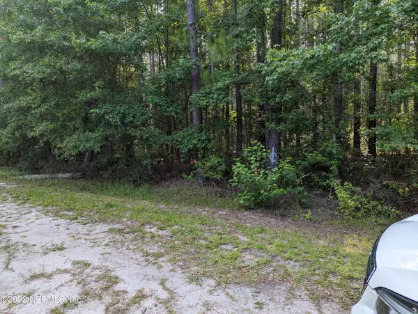 0 DYAL RD, Callahan, FL 32011