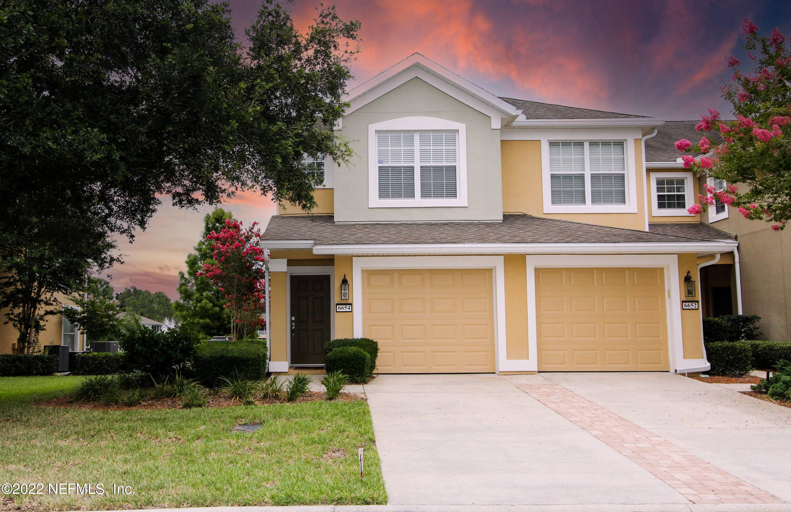 6654 WHITE BLOSSOM CIR #32A, Jacksonville, FL 32258