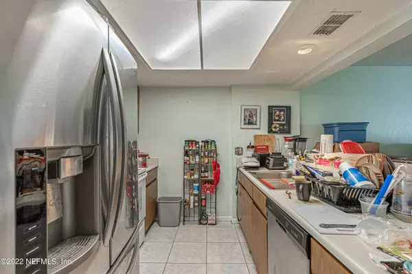 Atlantic Beach, FL 32233,791 ASSISI LN #405