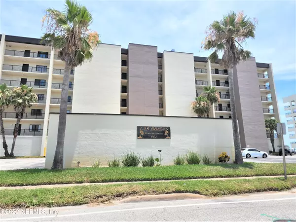 Jacksonville Beach, FL 32250,601 1ST ST S #5A