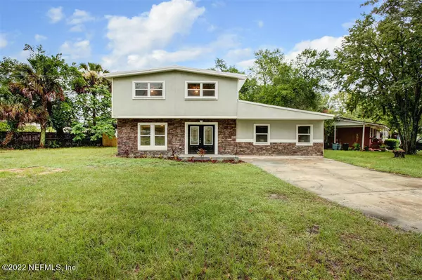 2013 HUGH EDWARDS DR, Jacksonville, FL 32210