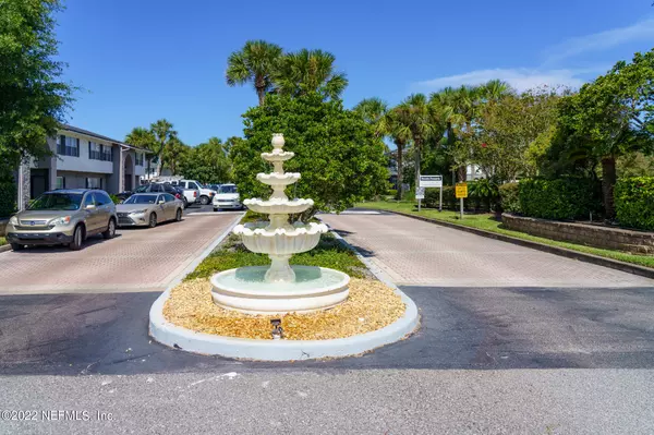 Ponte Vedra Beach, FL 32082,695 A1A #33