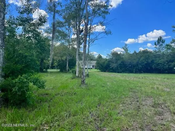 Callahan, FL 32011,44060 WOODLAND CIR