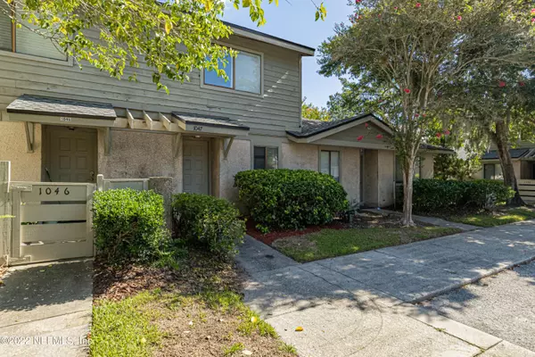 Jacksonville, FL 32256,7701 BAYMEADOWS CIR #1047