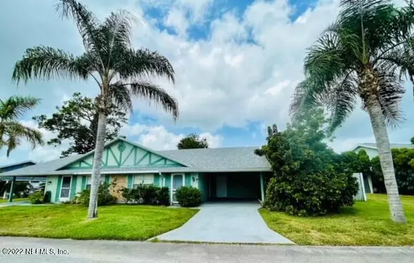 8 PAR DR, New Smyrna Beach, FL 32168