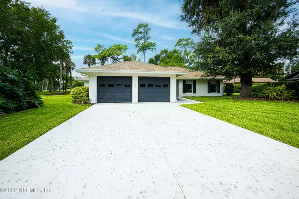 Ponte Vedra Beach, FL 32082,111 ABALONE LN W