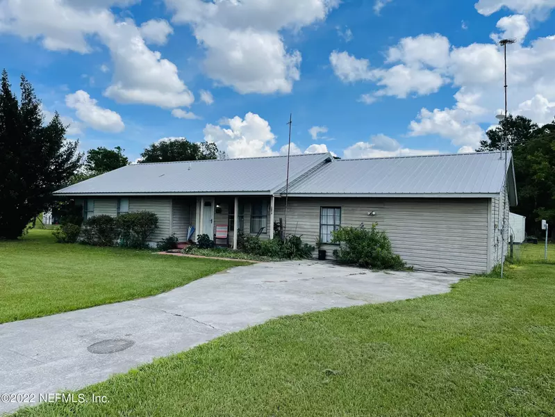 678 BARDIN RD, Palatka, FL 32177