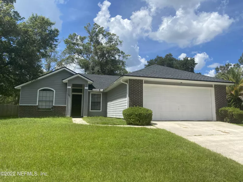 120 DOVER BLUFF DR, Orange Park, FL 32073