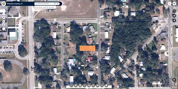 1302 CLEVELAND AVE, Palatka, FL 32177