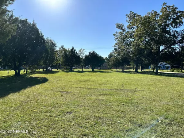 86101 PAGES DAIRY RD, Yulee, FL 32097