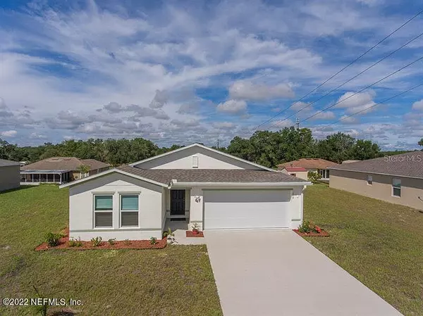 579 RIVER HILL DR, Welaka, FL 32193