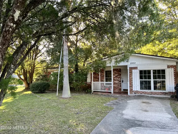 5922 RIDGEWAY RD E, Jacksonville, FL 32244