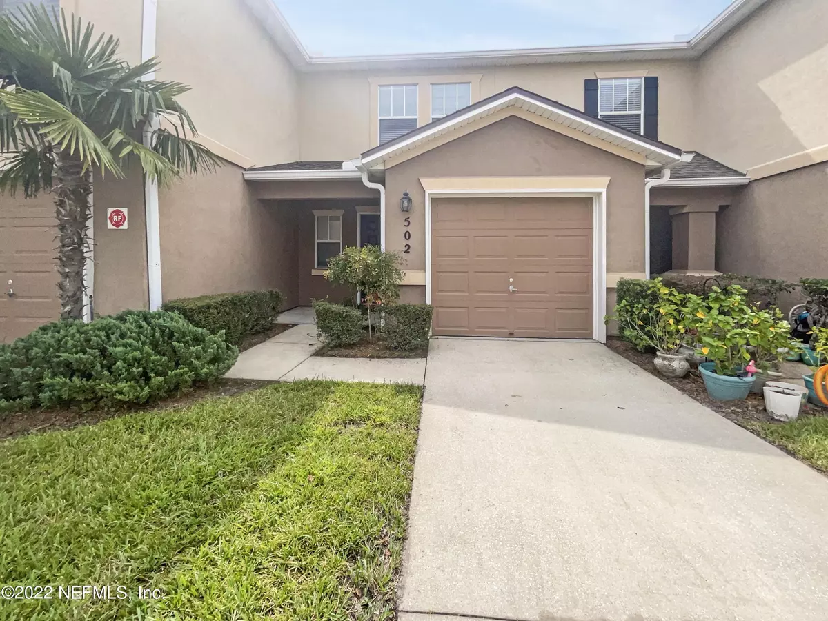 Fleming Island, FL 32003,1500 CALMING WATER DR #502