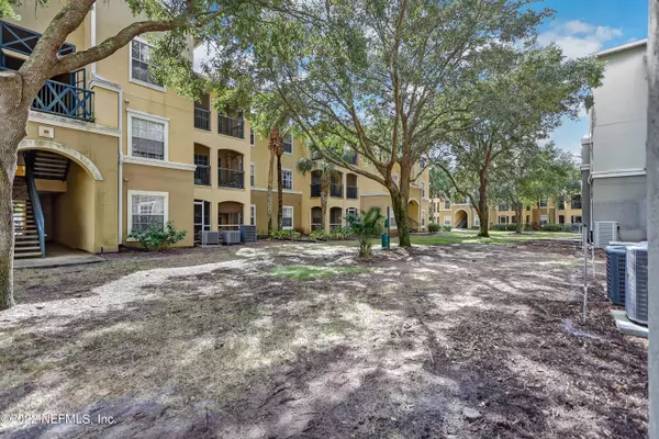 3591 KERNAN BLVD #404, Jacksonville, FL 32224