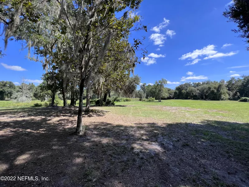 1000 N COUNTY ROAD 315, Melrose, FL 32666