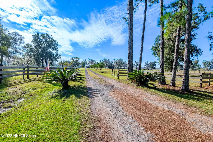 5944 COUNTY ROAD 100A, Starke, FL 32091