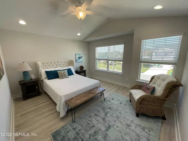 Jacksonville Beach, FL 32250,918 2ND AVE N