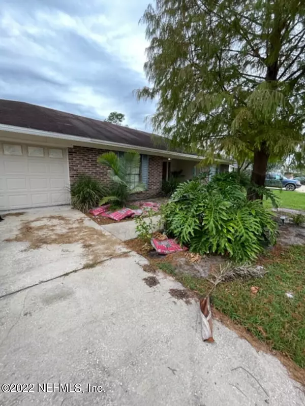 820 ELMWOOD ST, Orange Park, FL 32065