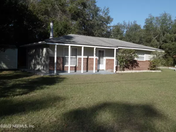 Interlachen, FL 32148,319 WINTON AVE