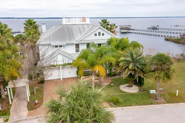 Green Cove Springs, FL 32043,102 YACHT CLUB POINTE