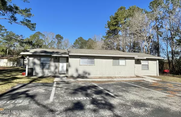 6005 NW 23rd TER, Gainesville, FL 32653