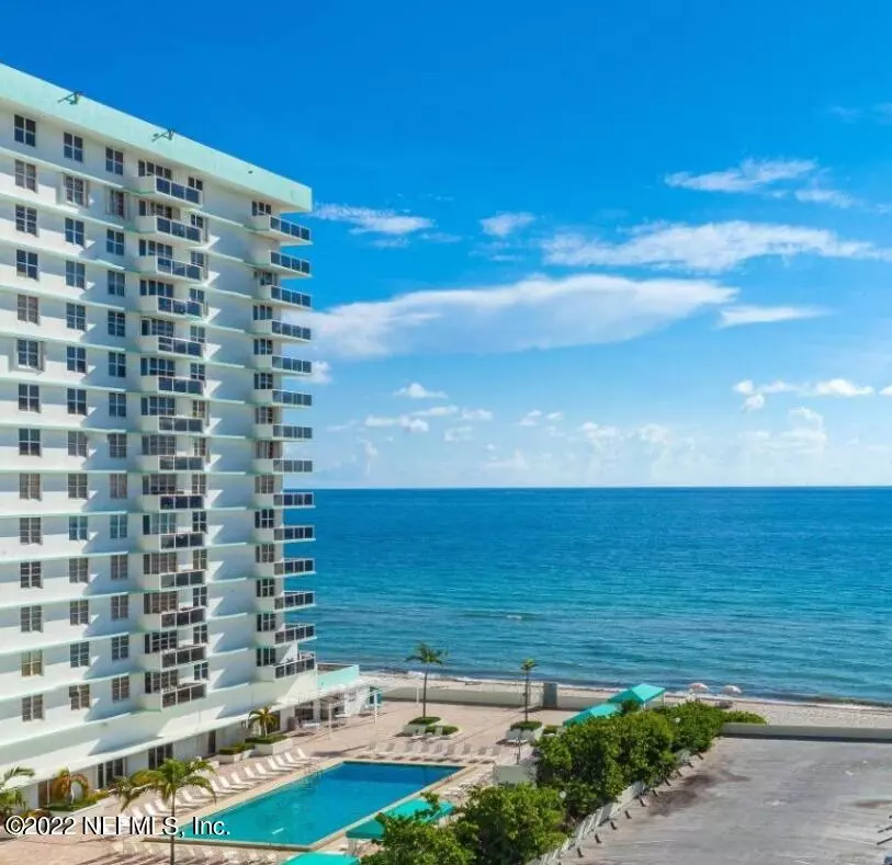 Hollywood, FL 33019,3725 S OCEAN DR #1006