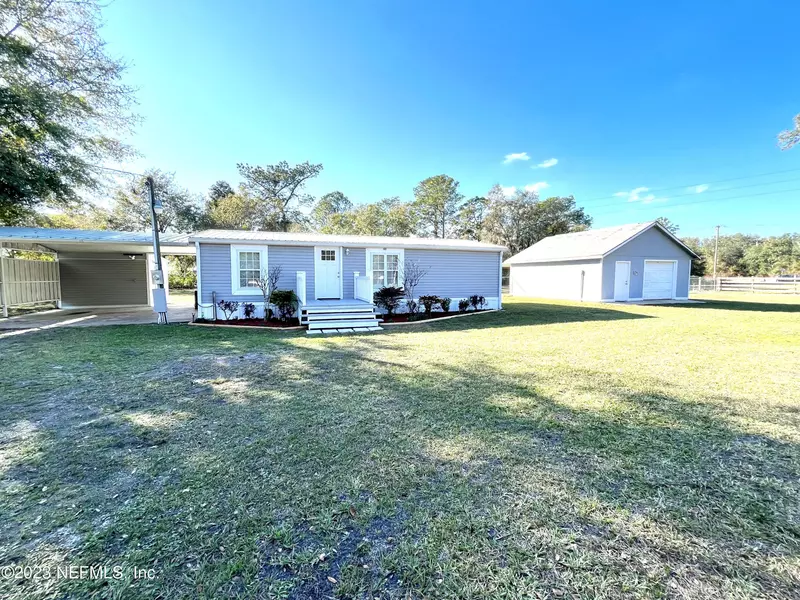 107 HORSE LANDING RD, Satsuma, FL 32189