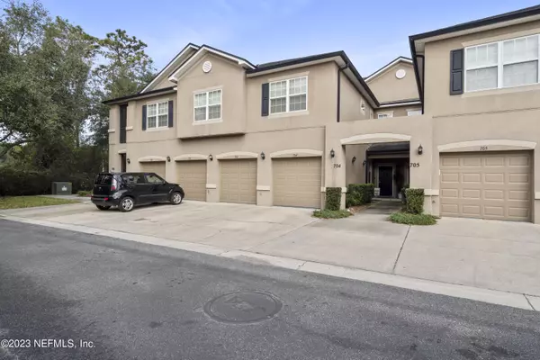 12301 KERNAN FOREST BLVD #702, Jacksonville, FL 32225