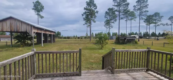 9563 CLAUDE HARVEY RD, Glen St. Mary, FL 32040