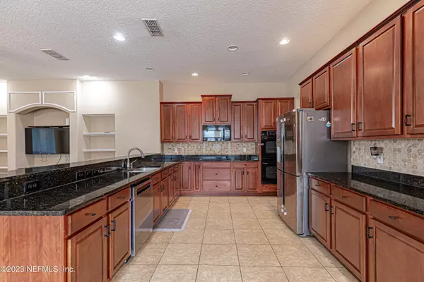 Fleming Island, FL 32003,2168 AUTUMN COVE CIR