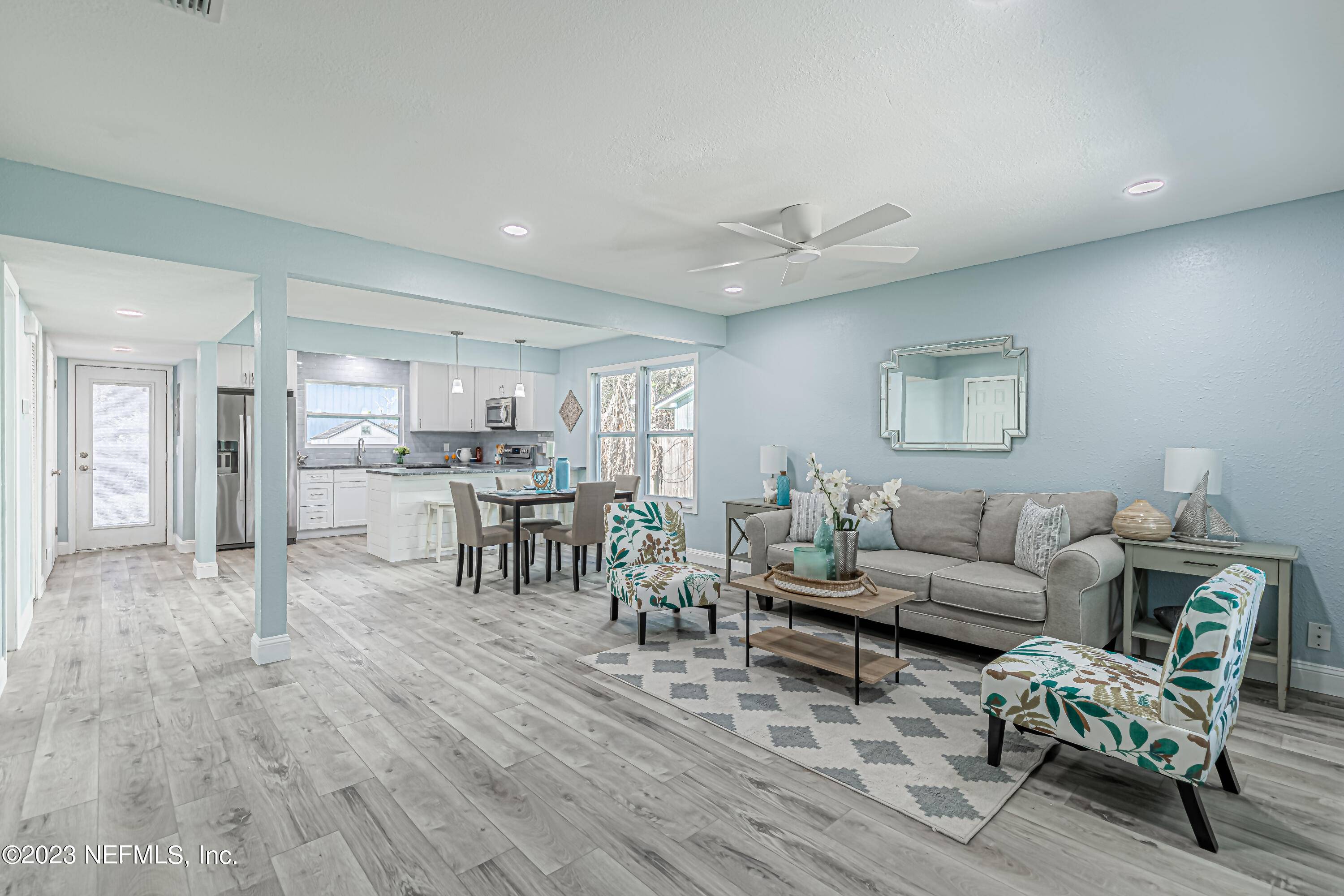 2125 ROSEWOOD DR, Neptune Beach, FL 32266