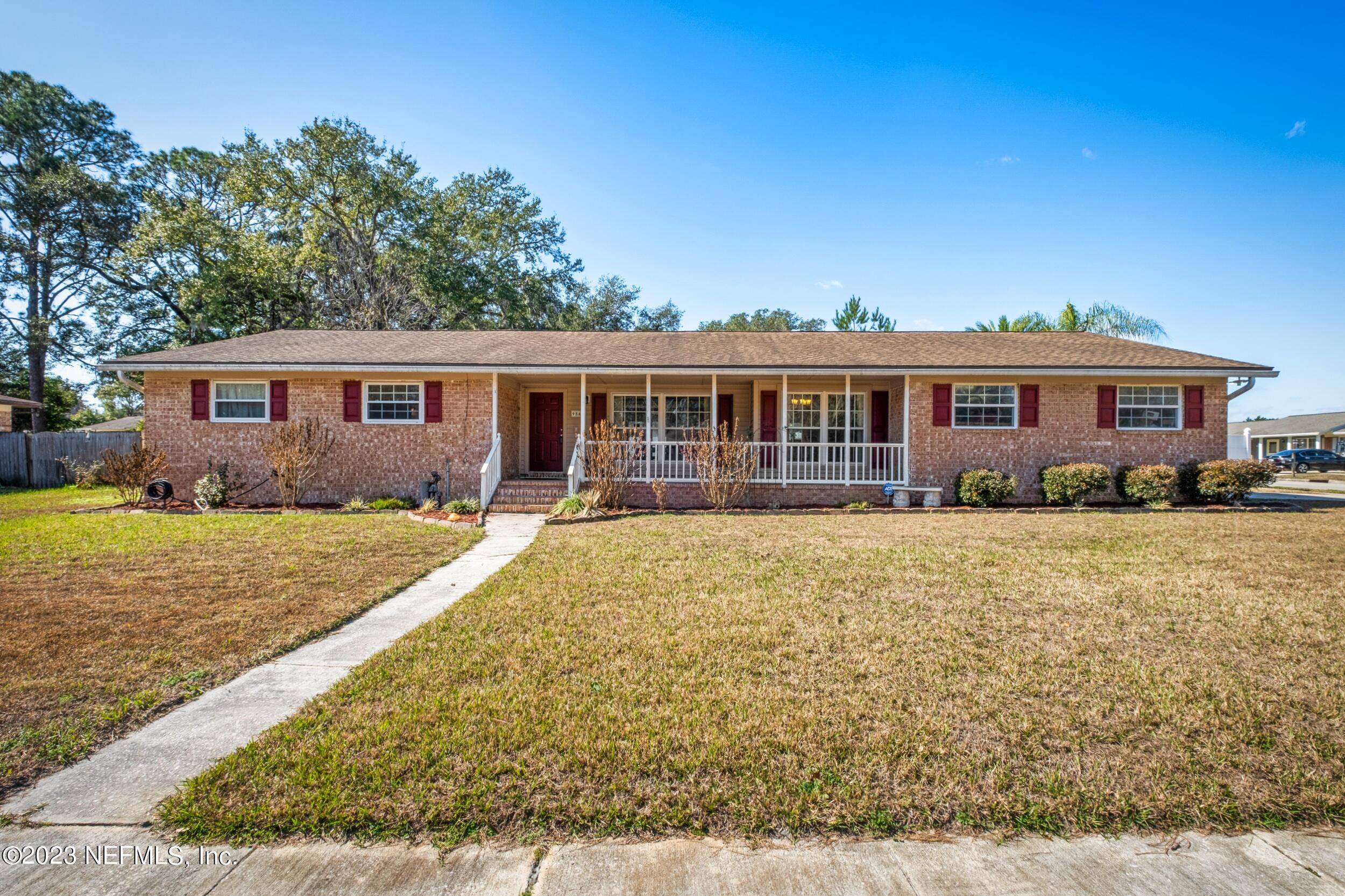 956 GROVE PARK DR, Orange Park, FL 32073