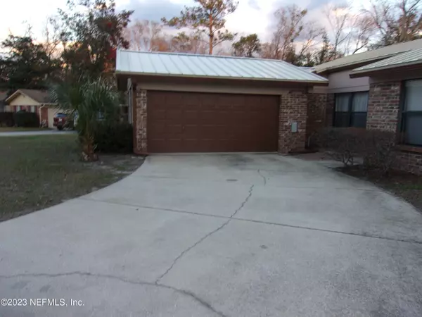 Orange Park, FL 32073,644 S MORGAN CIR