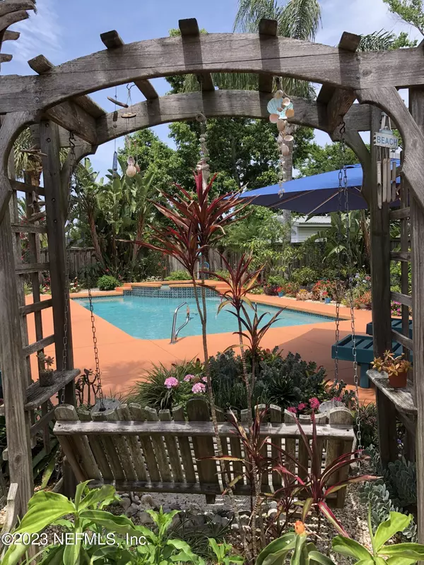 St Augustine, FL 32080,5436 4TH ST