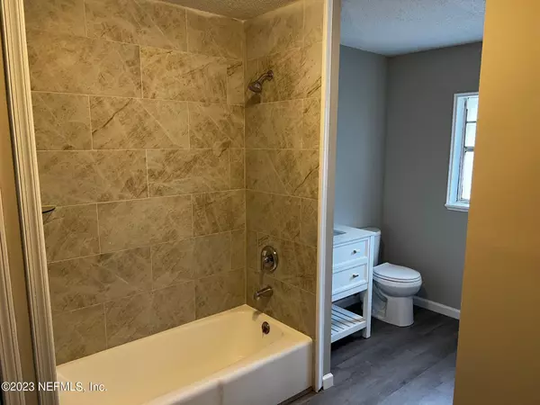 Satsuma, FL 32189,108 LEISURELY AVE