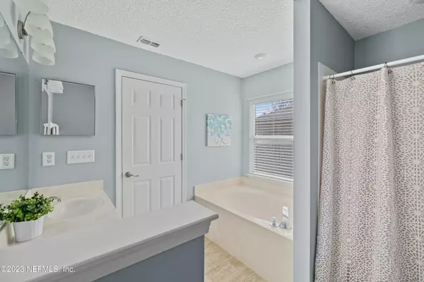 Jacksonville, FL 32258,12091 GRAND LAKES DR