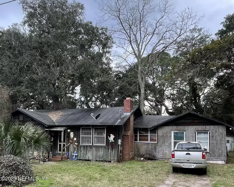 1973 PINE DR, Fernandina Beach, FL 32034