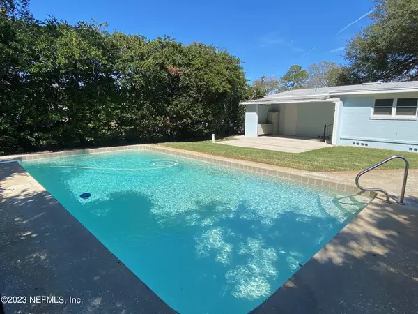 Jacksonville, FL 32216,2046 RONALD LN