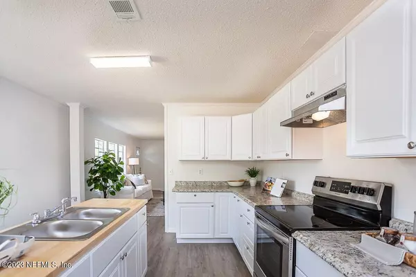 Hawthorne, FL 32640,150 HIGHLAND DR