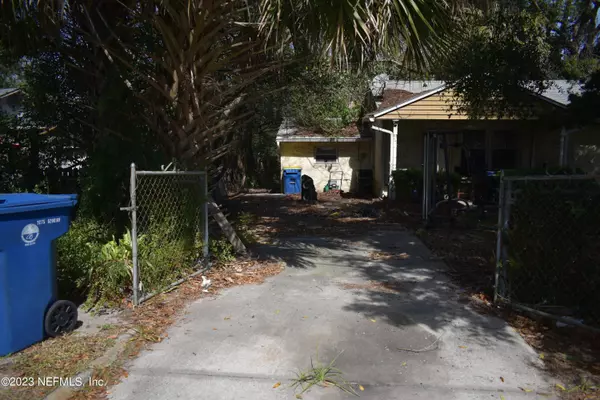 Jacksonville, FL 32208,8005 REID AVE