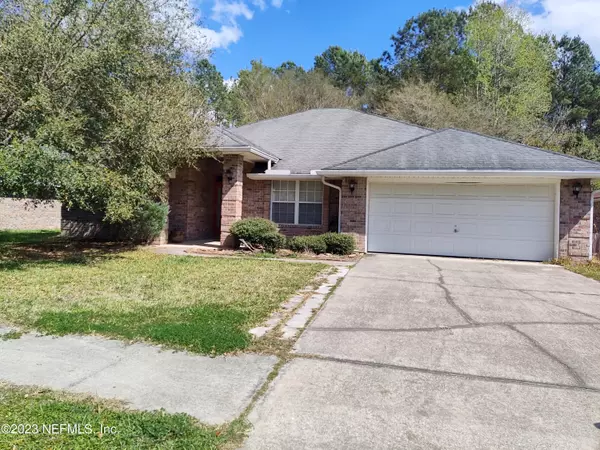 2135 PINE TREE LN, Middleburg, FL 32068