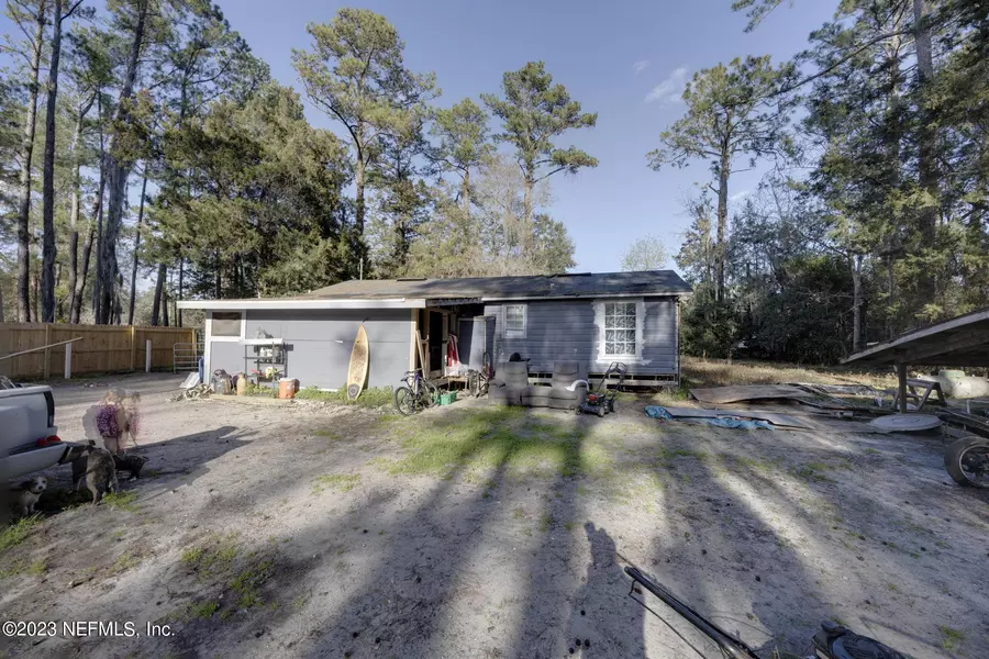 1868 NEW BERLIN RD, Jacksonville, FL 32218