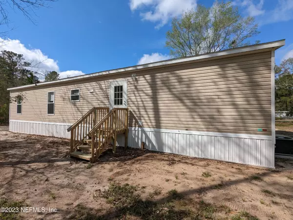 Callahan, FL 32011,36042 HOLIDAY DR