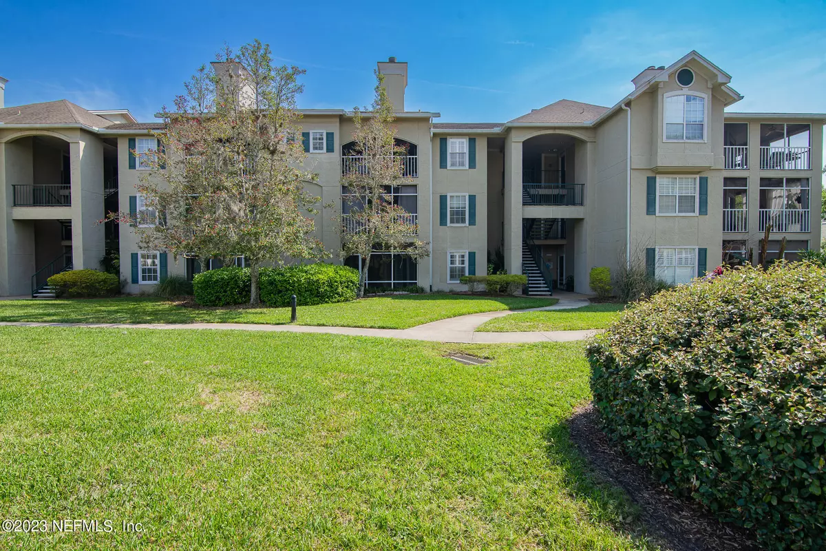 Ponte Vedra Beach, FL 32082,200 IRONWOOD DR #214