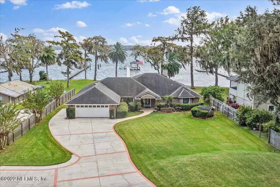 1274 HICKORY COVE LN, Orange Park, FL 32073