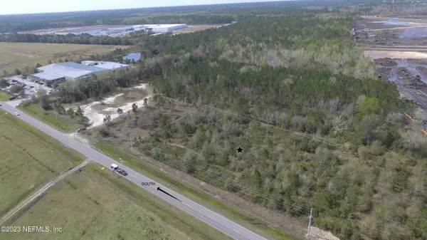 Green Cove Springs, FL 32043,598 COUNTY ROAD 226